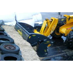 Godet à mâchoire coupante GMC 250 2