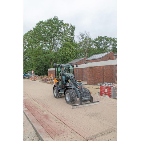 Chargeuse Giant G2500 X-TRA HD