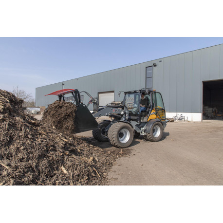 Chargeuse Giant G5000 X-TRA