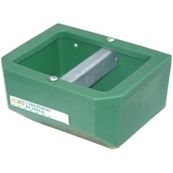 Mangeoire pour poulains avec barre sélective