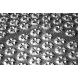 Tapis caoutchouc pour aires d'exercices